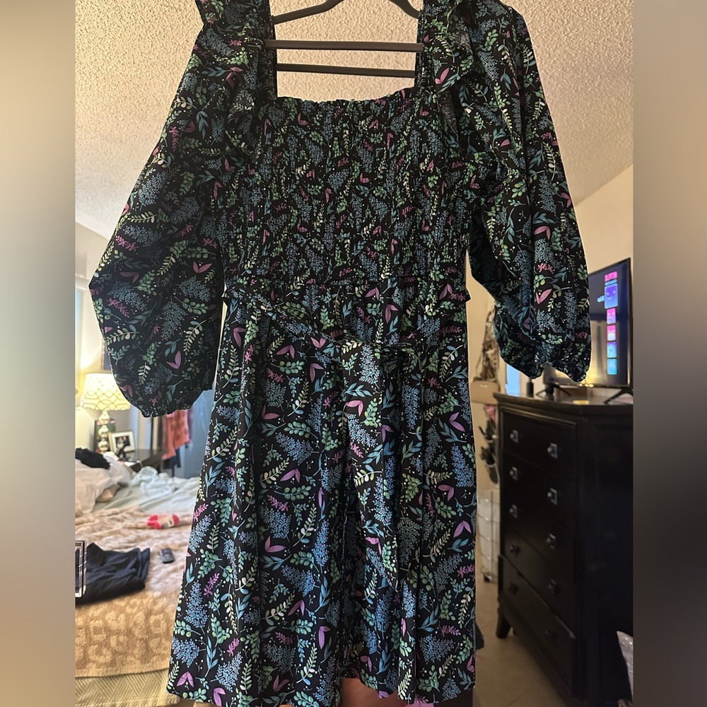 Floral Patterned Dress with Puff Sleeves